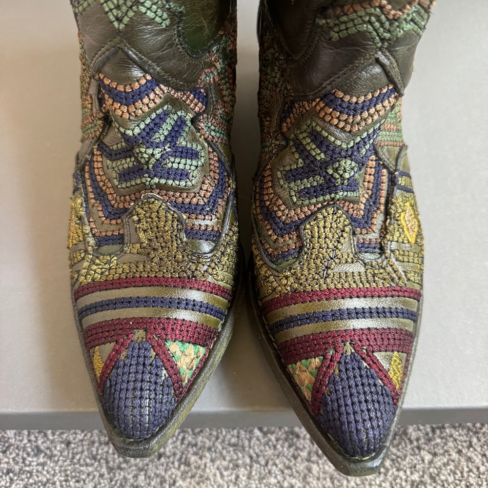 Marco Delli Dallas High Embroidered Tall Boots Olive Green 38 NWT $1295 Sold Out - Picture 8 of 15
